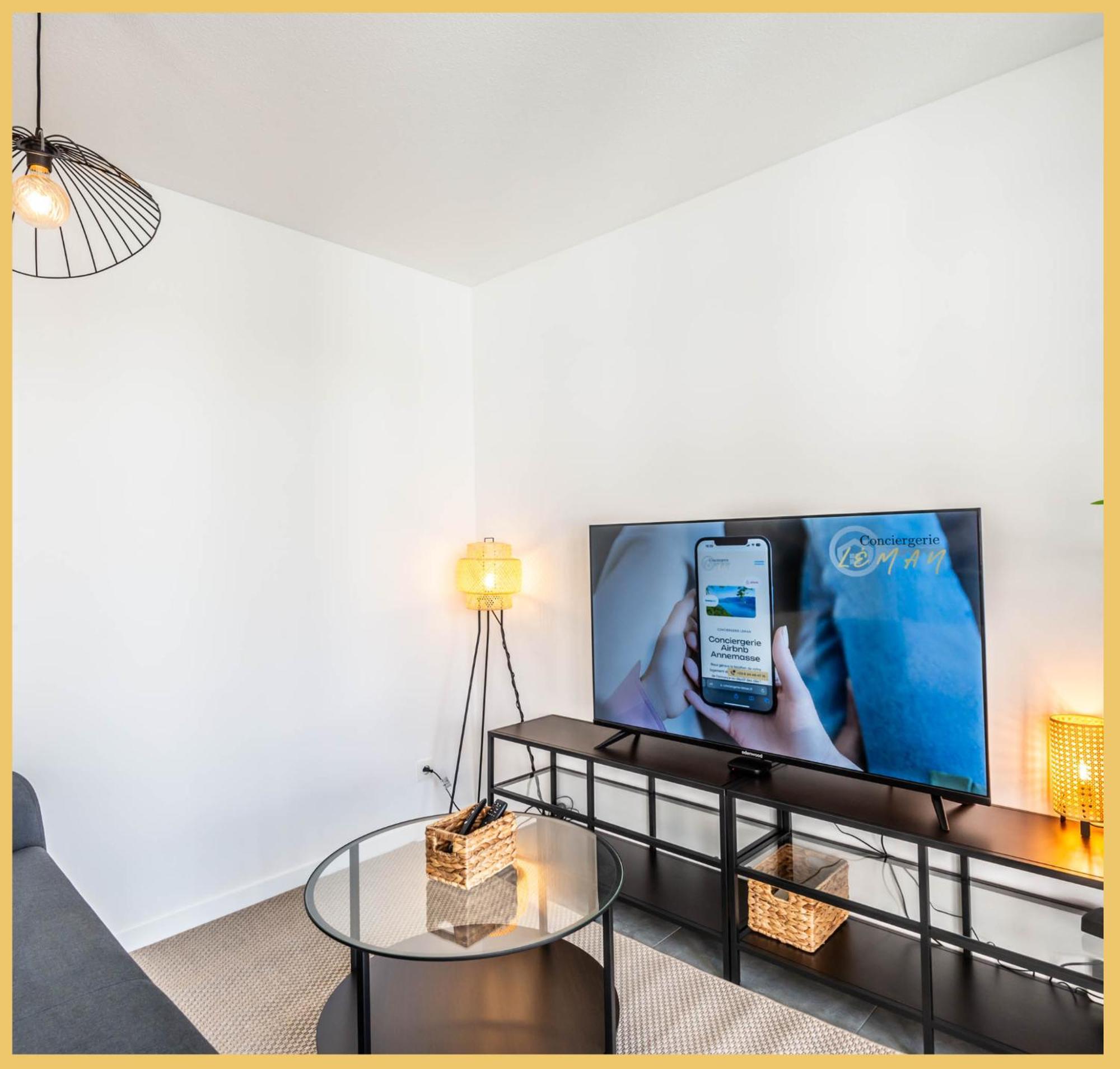 Chez Nico I T3 I Ville La Grand Экстерьер фото
