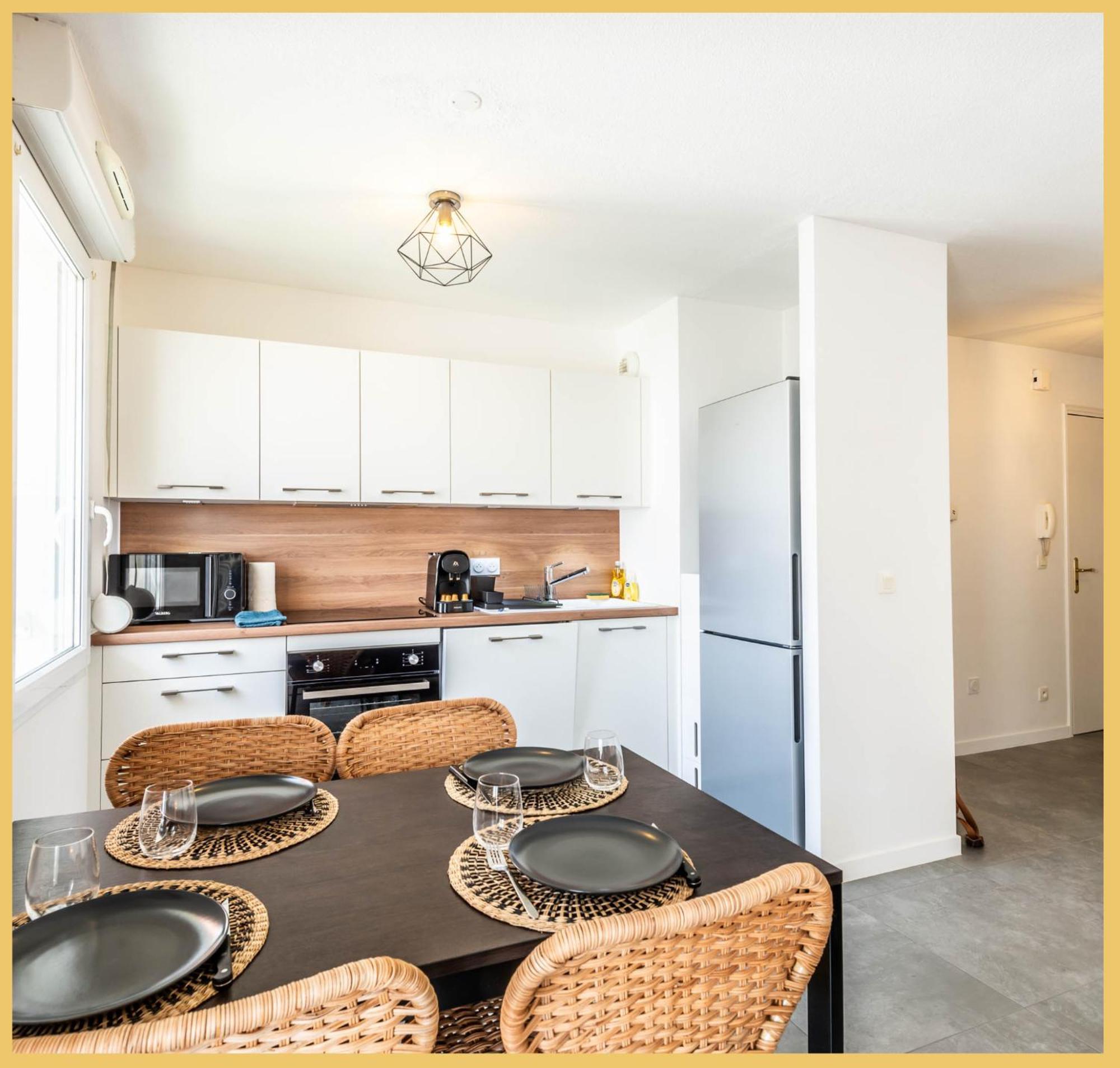 Chez Nico I T3 I Ville La Grand Экстерьер фото